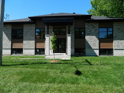 01 facade