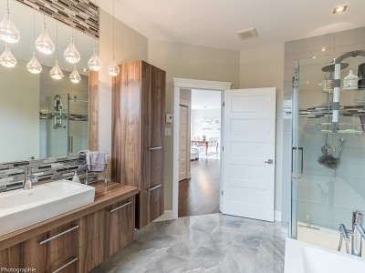 05 salledebain